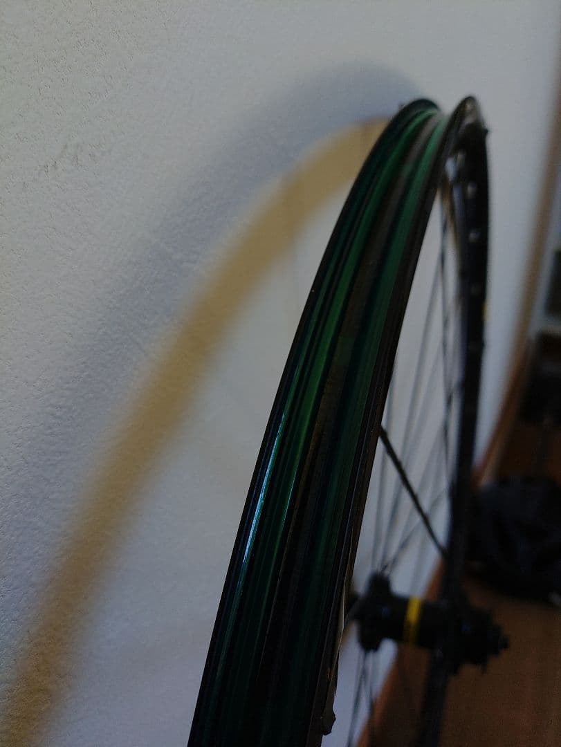 Mavic キシリウムust ディスク　フロント