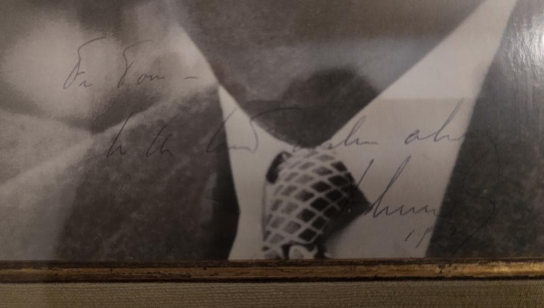 J.F. Kennedy元大統領のサイン入りの写真（左にある写真、他は参考）