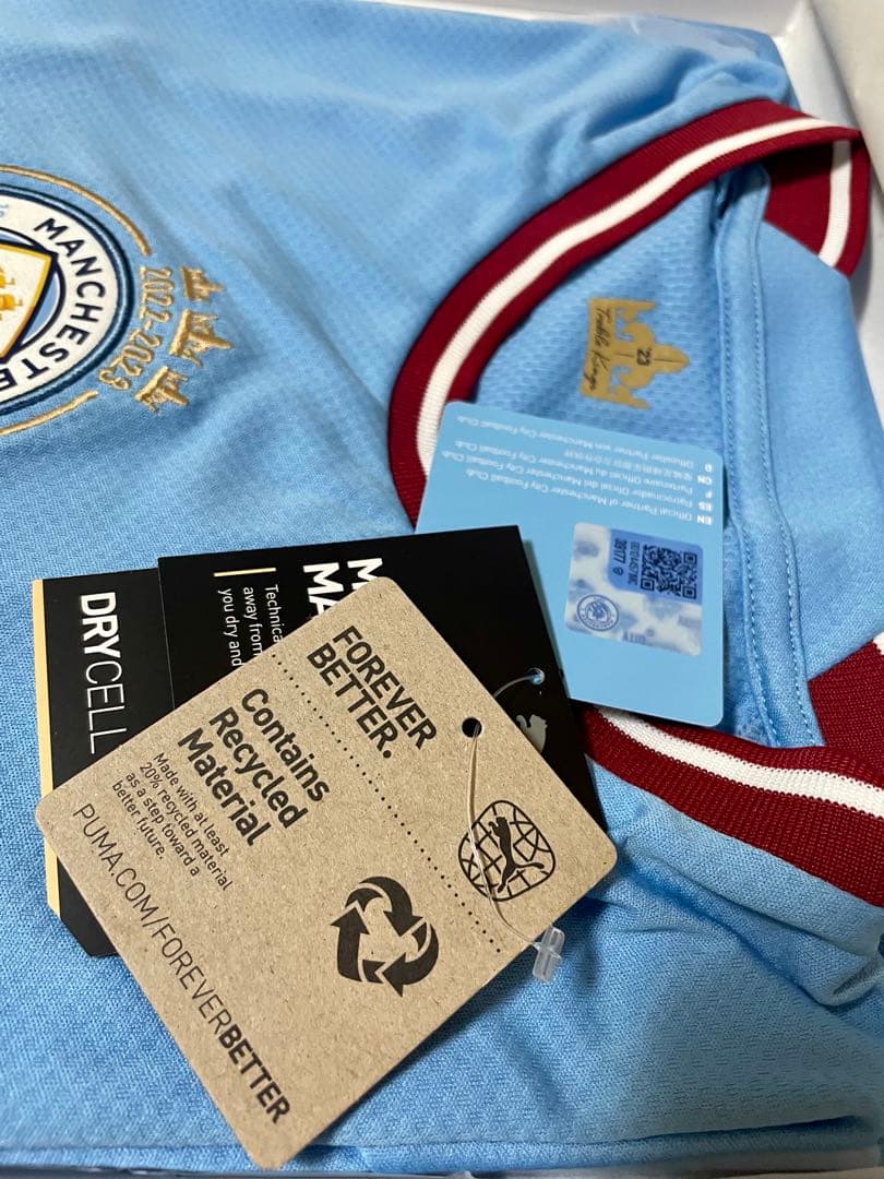 マンチェスター・シティ 3冠達成記念ユニフォーム