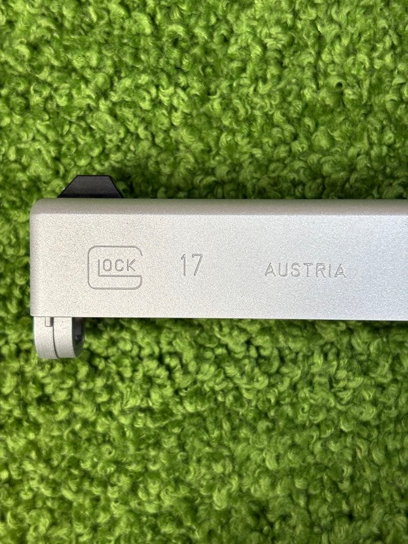 サイドアームズ　東京マルイ グロック17 Gen3 セラコートシルバースライド