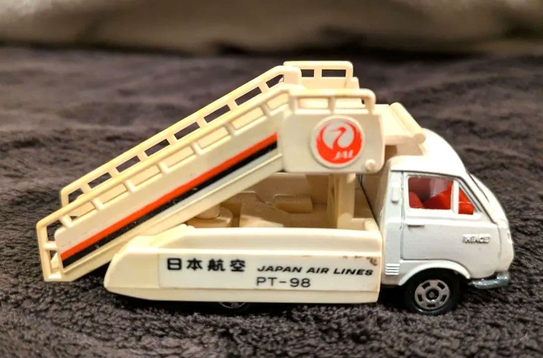 【トミカ】黒箱　箱付き　日本航空　タラップカー　ヴィンテージ　希少