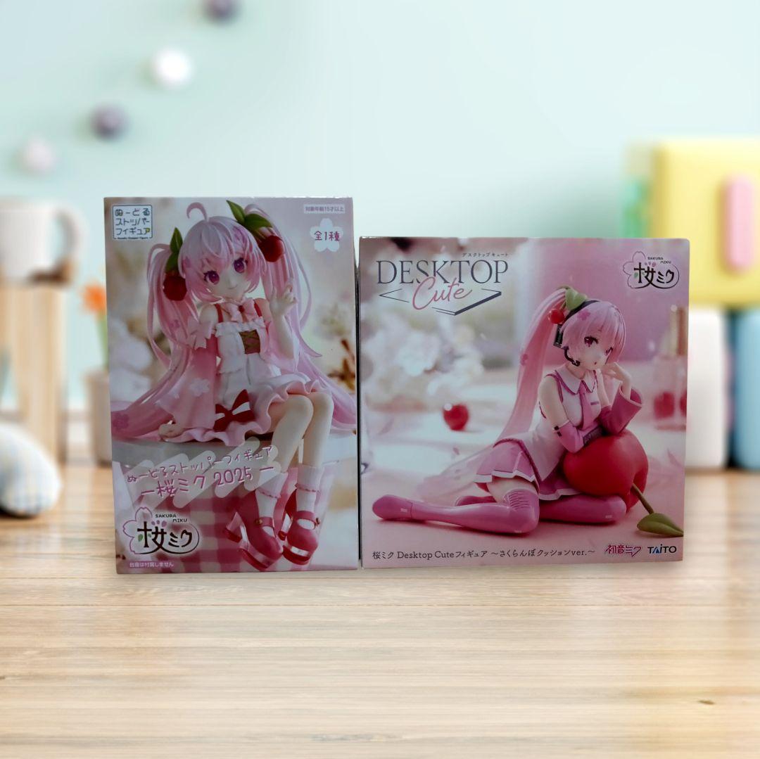 【新品】桜ミク、初音ミク フィギュア 24点