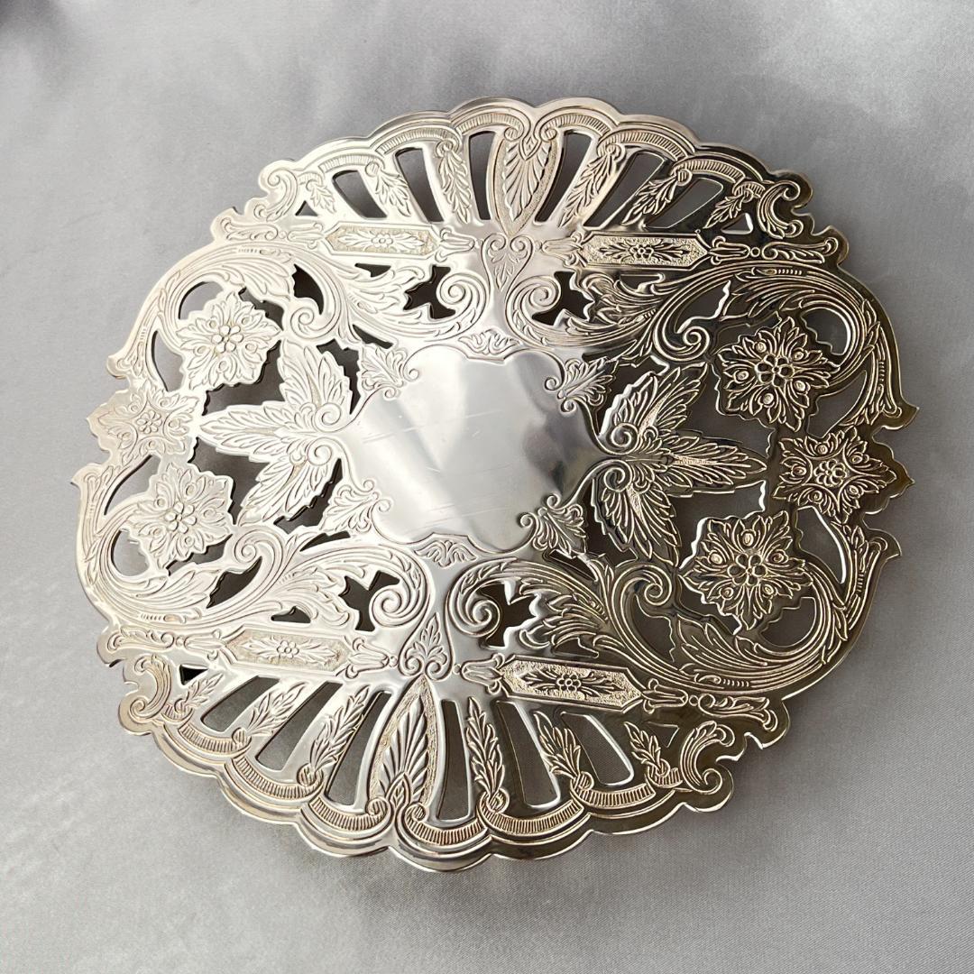 【Wallace 】ティーセンター / ティーポット敷 22cm