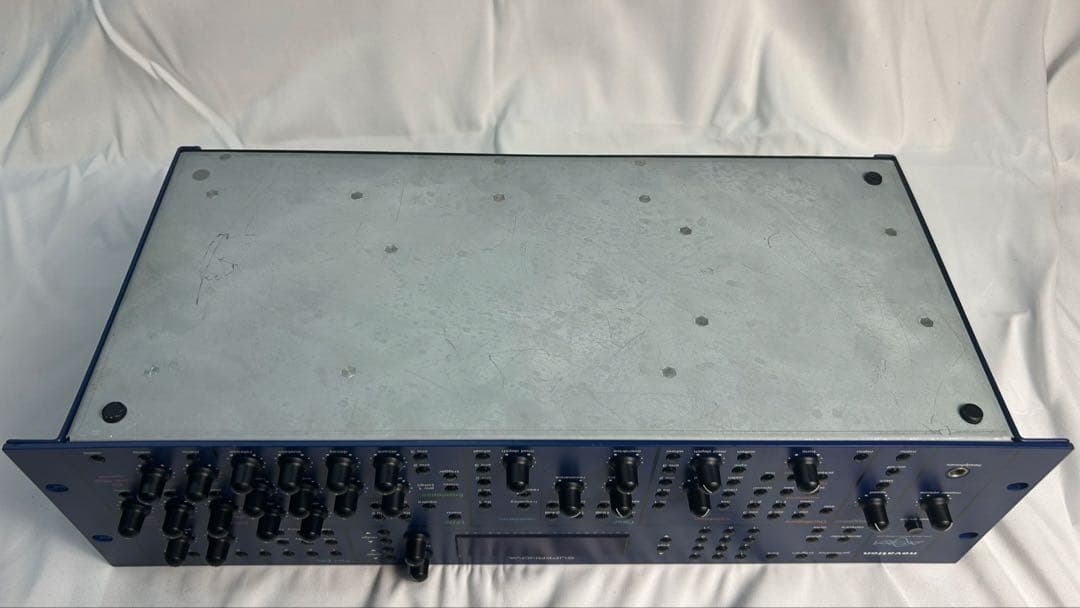 Novation Supernova アナログシンセサイザー