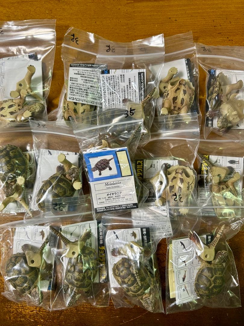 チョコラザウルス DINOTALES 第2シリーズ まとめ売り　73個　海洋堂