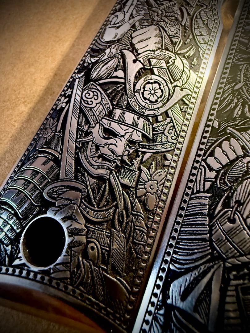 1911 用 グリップパネル／護手　スカルサムライデザイン　左右セット