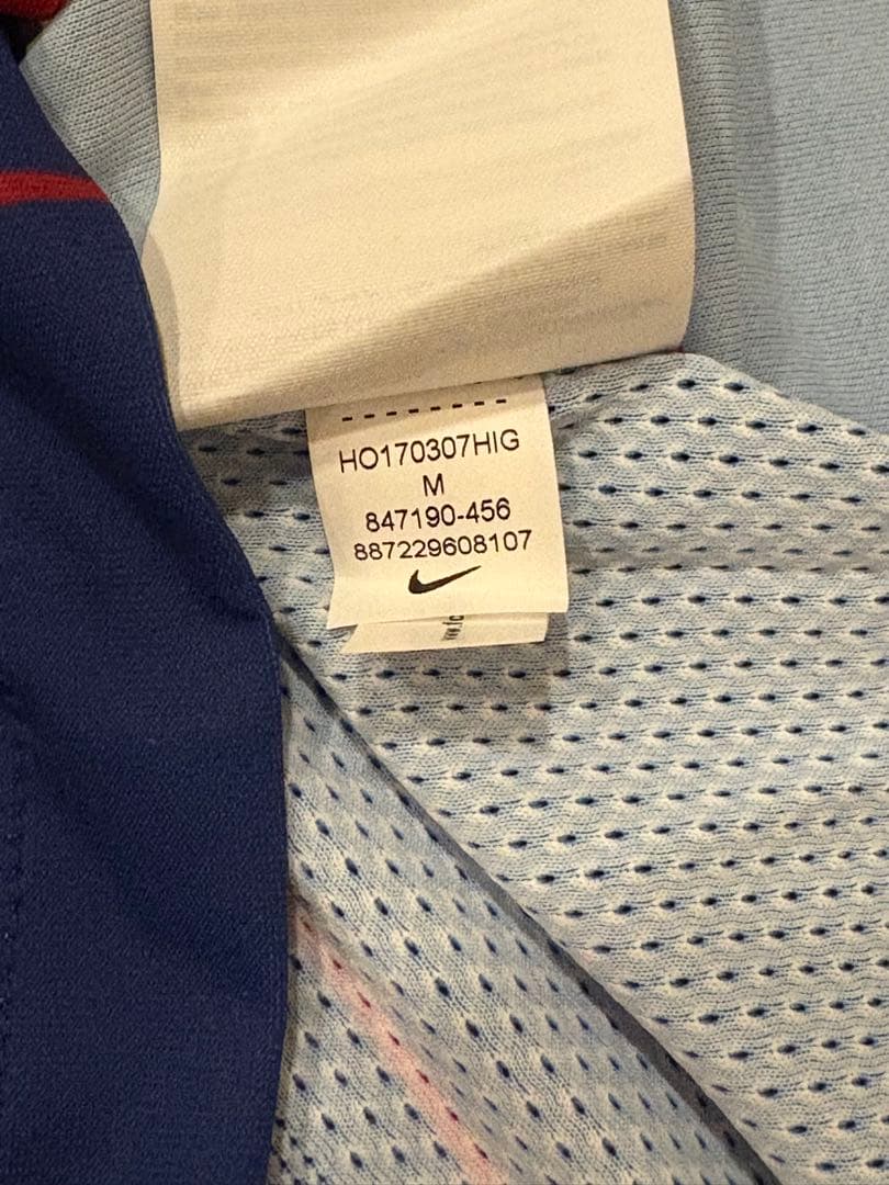 正規品 オーセンティック 新品 バルセロナ 17/18 国王杯 イニエスタ M