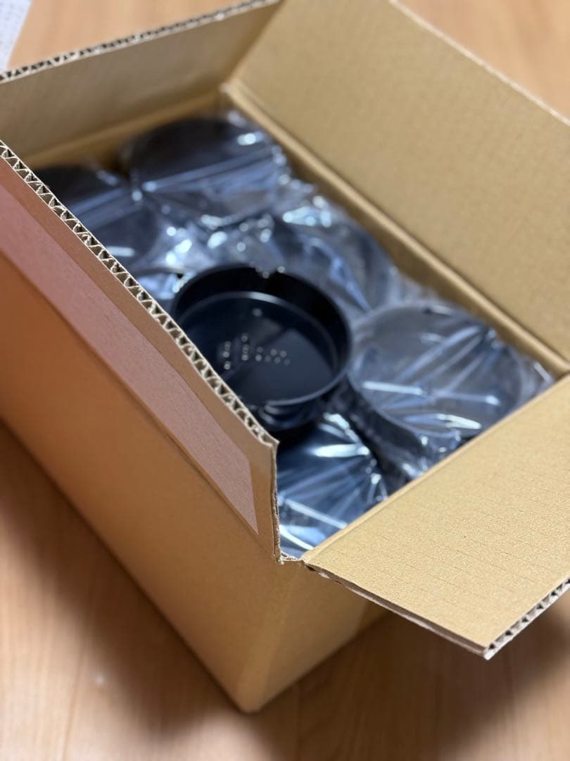 29.000円から値下げ中！新品未使用品！ploom灰皿 ブラック　30個セット