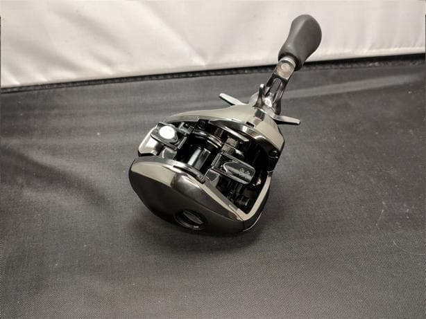 シマノ 25 アンタレス XG 右ハンドル