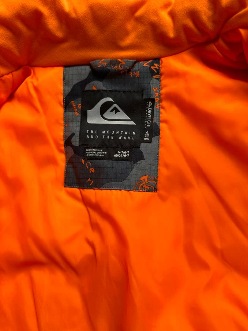 QUICKSILVER 6-7/DC XSスノーボードウェア　120㌢くらい