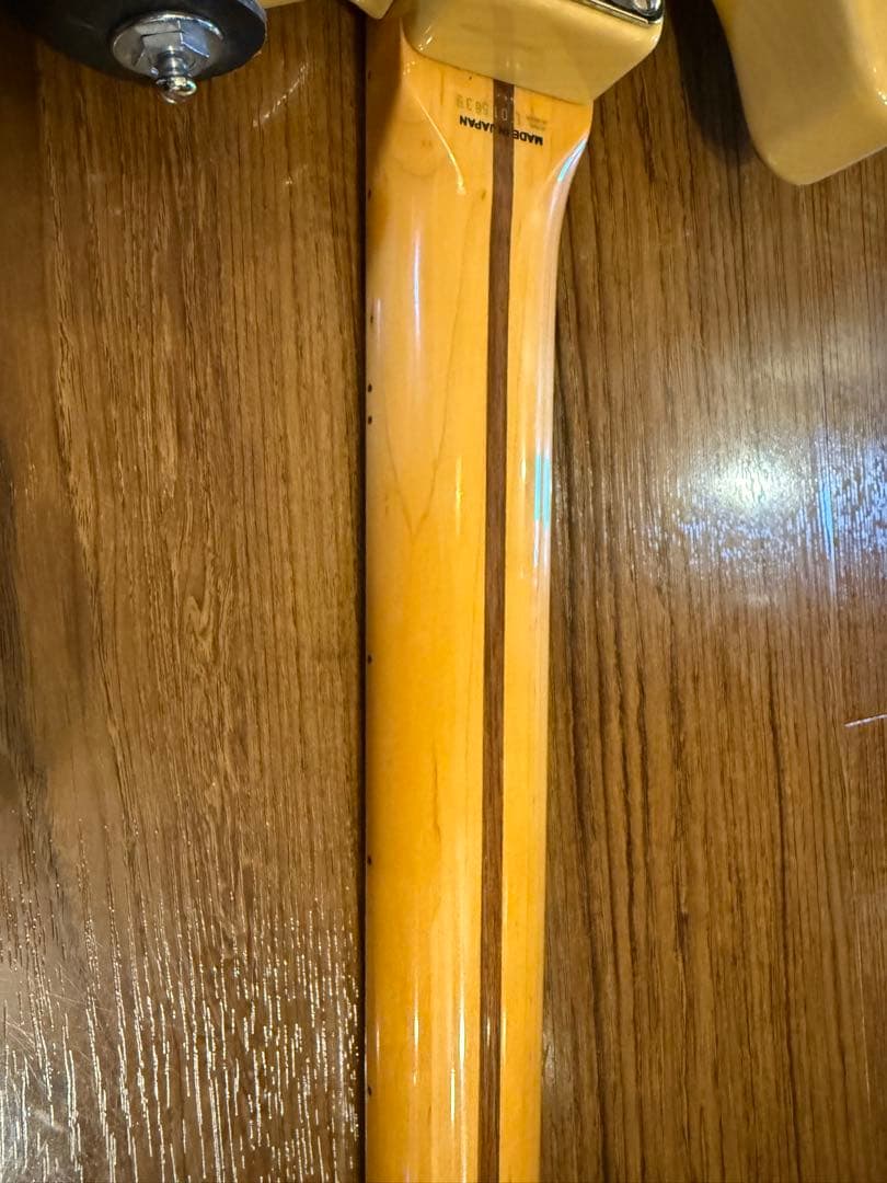 fender テレキャスター　TL52-TX ストラップ付