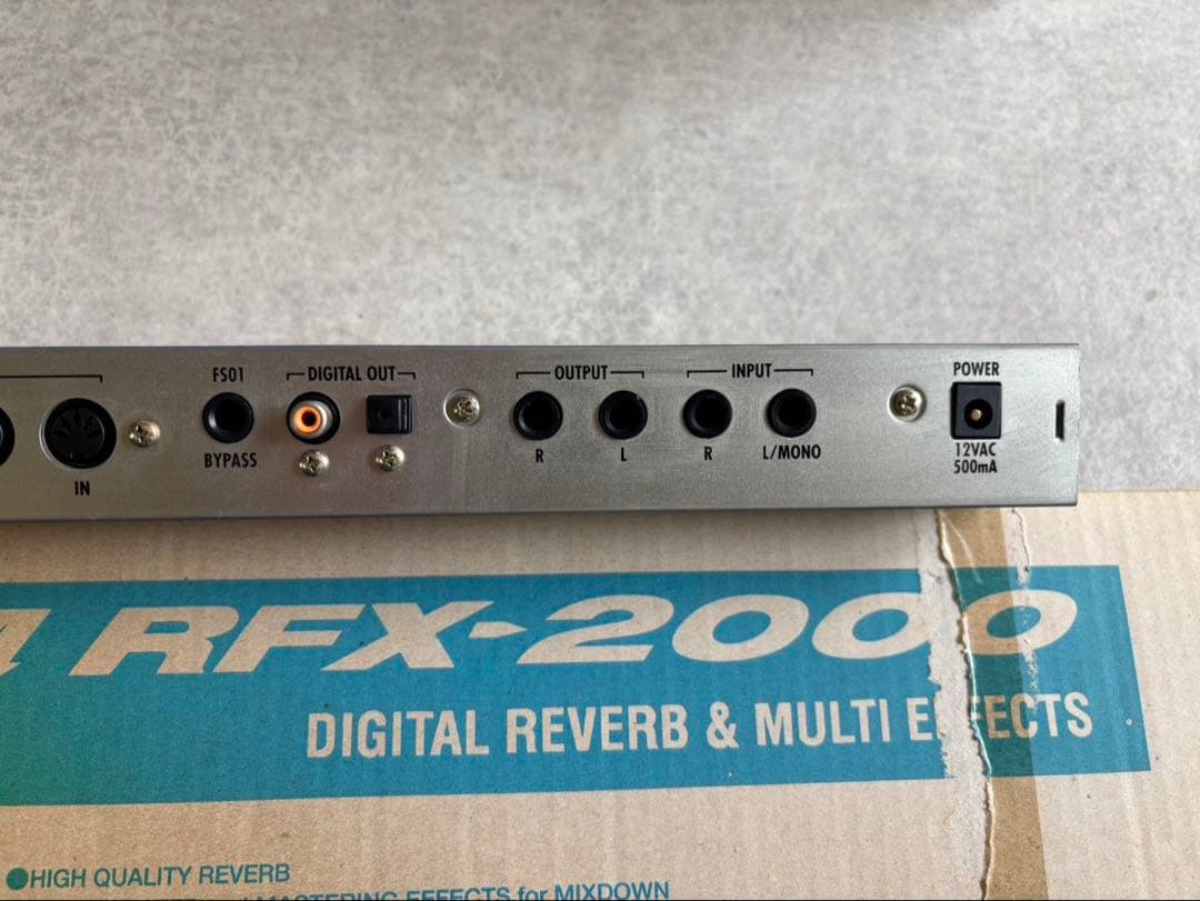 ZOOM RFX-2000 デジタルリバーブ & マルチエフェクター