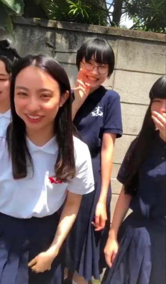 新しい学校のリーダーズ公式　ポロシャツ　超レア！紺色　XL　おまけつき！