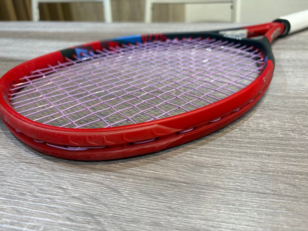 YONEX VCORE 100（ブイコア100）