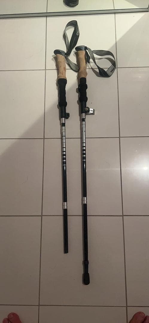 トレッキングポール カーボン 超軽量 折りたたみ 2本セット