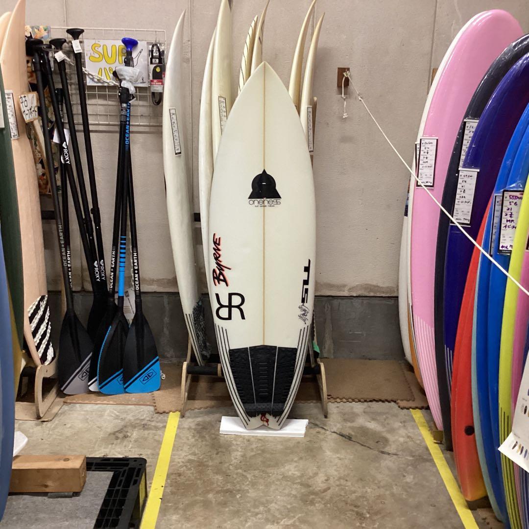 程度良好バーンサーフボード5,4フィッシュプロサーファー使用ボードです