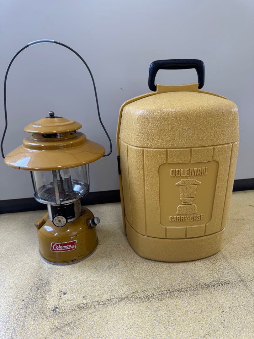 最終値下げ　コールマン　ゴールドボンド228Hランタン