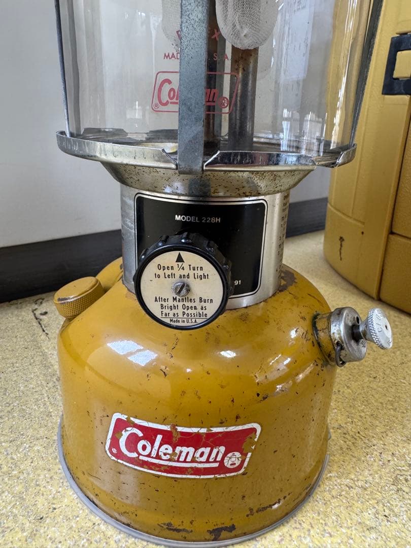 最終値下げ　コールマン　ゴールドボンド228Hランタン