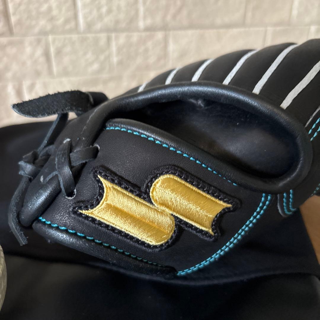 最終値下げ❤︎美品　試着のみ　SSK グローブ　収納袋ボール付き