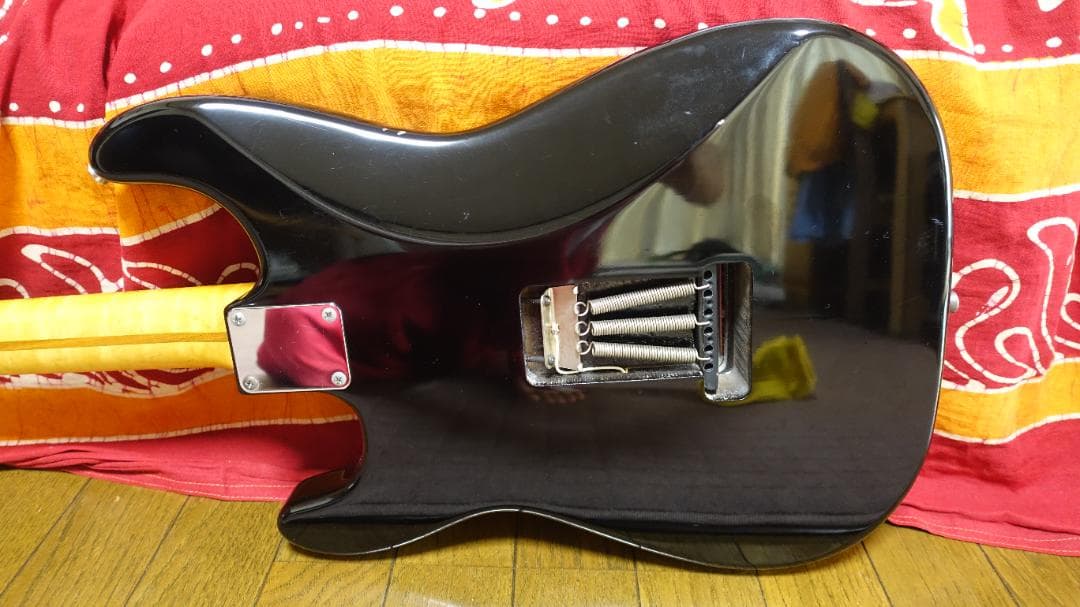 ギター Schecter Quilted Maple ST Type