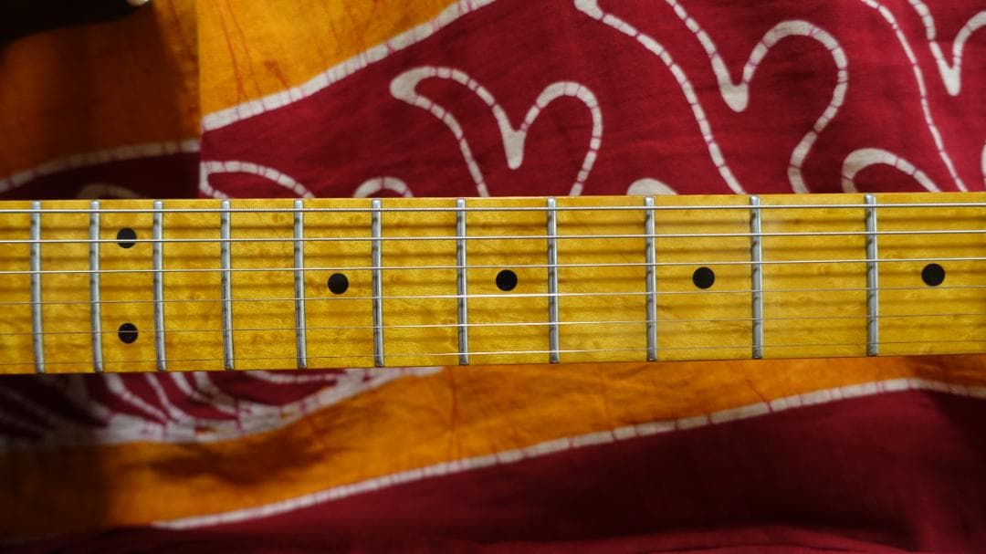 ギター Schecter Quilted Maple ST Type