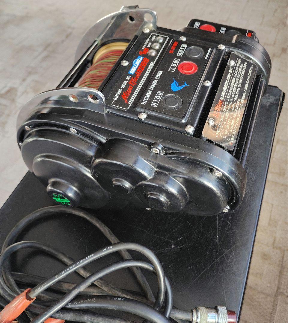 ミヤエポック　Miya Epoch1200 電動リール