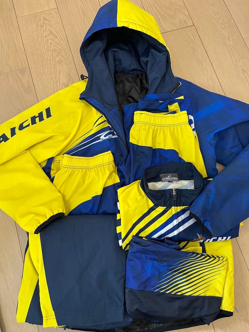 愛知県強化指定選手　６点セット　ジャージ　ウインドブレーカー　陸上