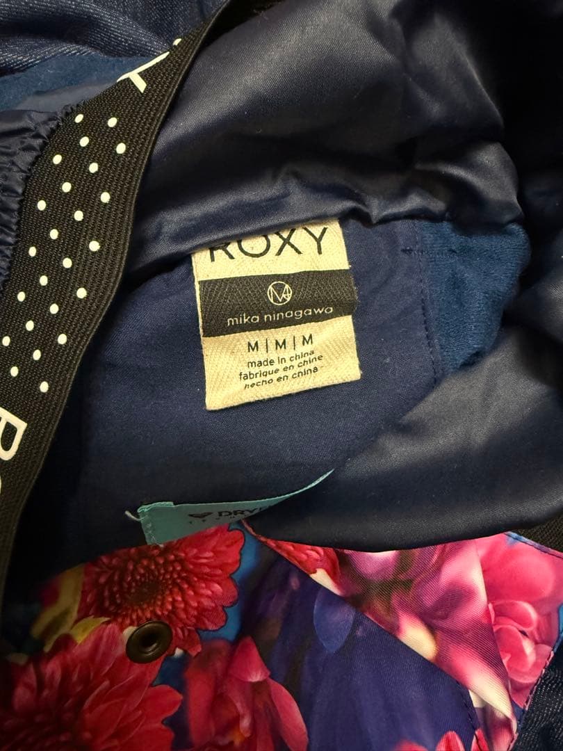 ROXY/ロキシー レディース スノーボードウェア 蜷川実花コラボ　上下セット