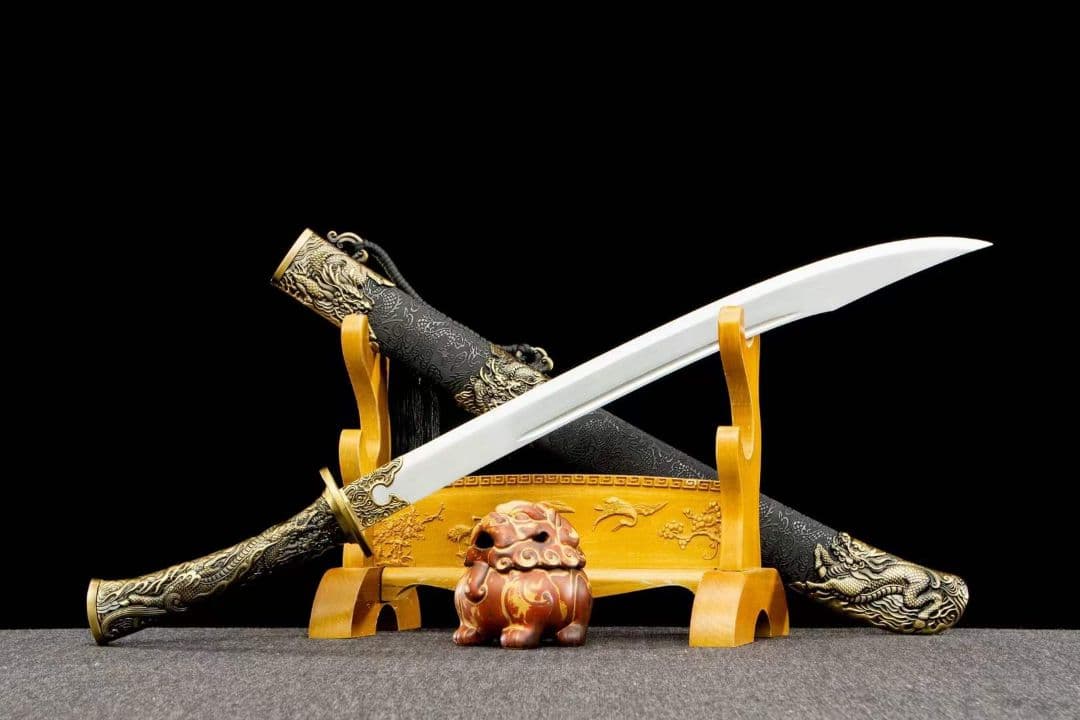 狂龍戦刀-高性能マンガン鋼 古兵器 武具　刀装具　日本刀　模造刀 居合刀