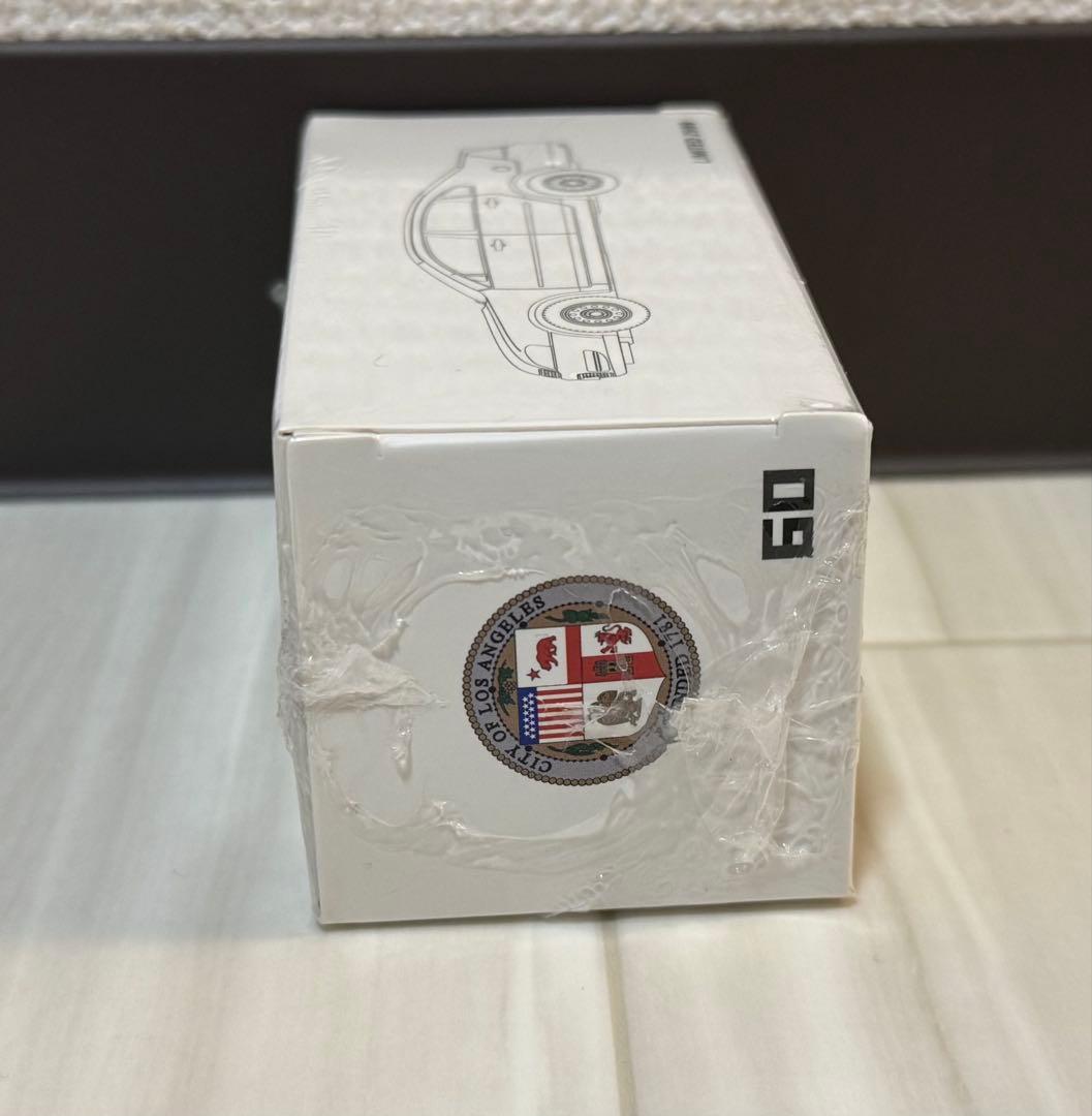 596 model 1/64 LAPD 4台セット