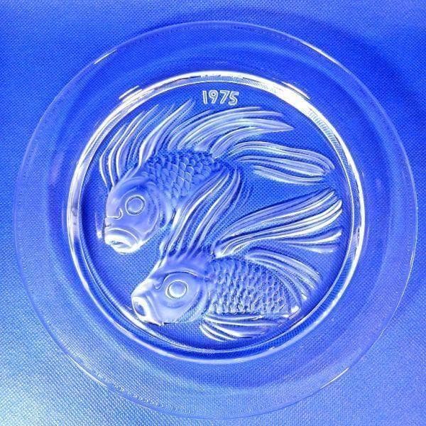 ラリック 金魚 イヤープレート クリスタルガラス 飾り皿 フランス アンティーク