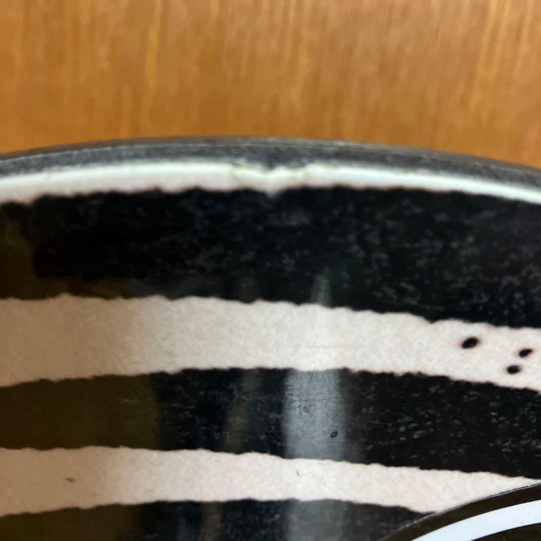 25 非売品　ボルコム volcomスノーボード　板　ボード　ホワイトベース