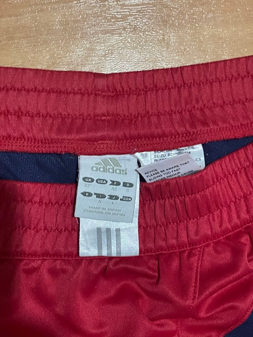 adidas 流通経済大学 サッカー部 ユニフォーム•シャツ&ショーツセット