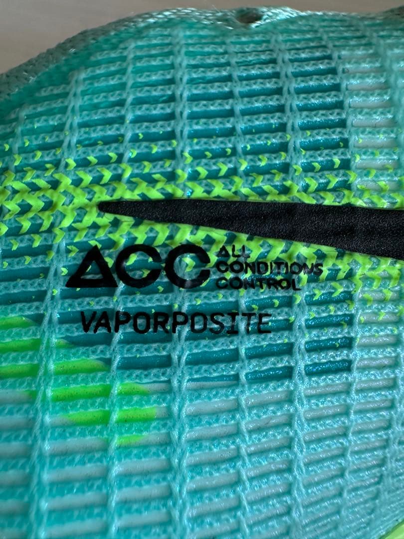 ナイキ　マーキュリアル　ヴェイパー14