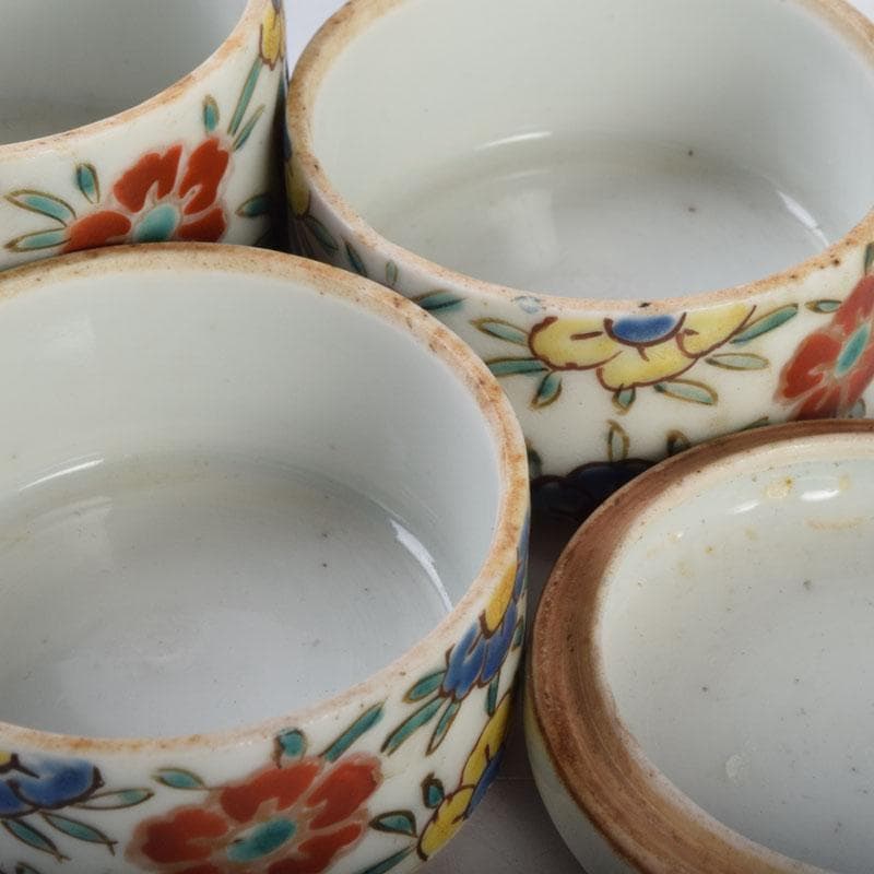 中国　粉彩　花草文　三段重箱　蓋物　V　8785