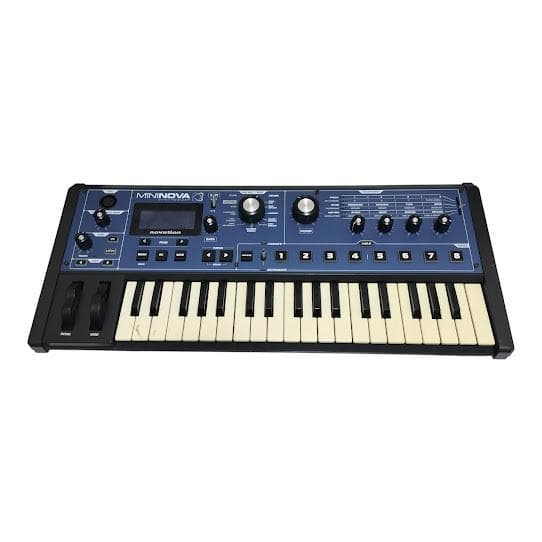NOVATION MiniNova ノベーション シンセサイザー マイクあり