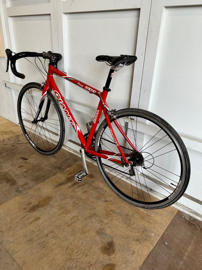 GIANT ロードバイク SHIMANO 24段変速 ブレーキ 105