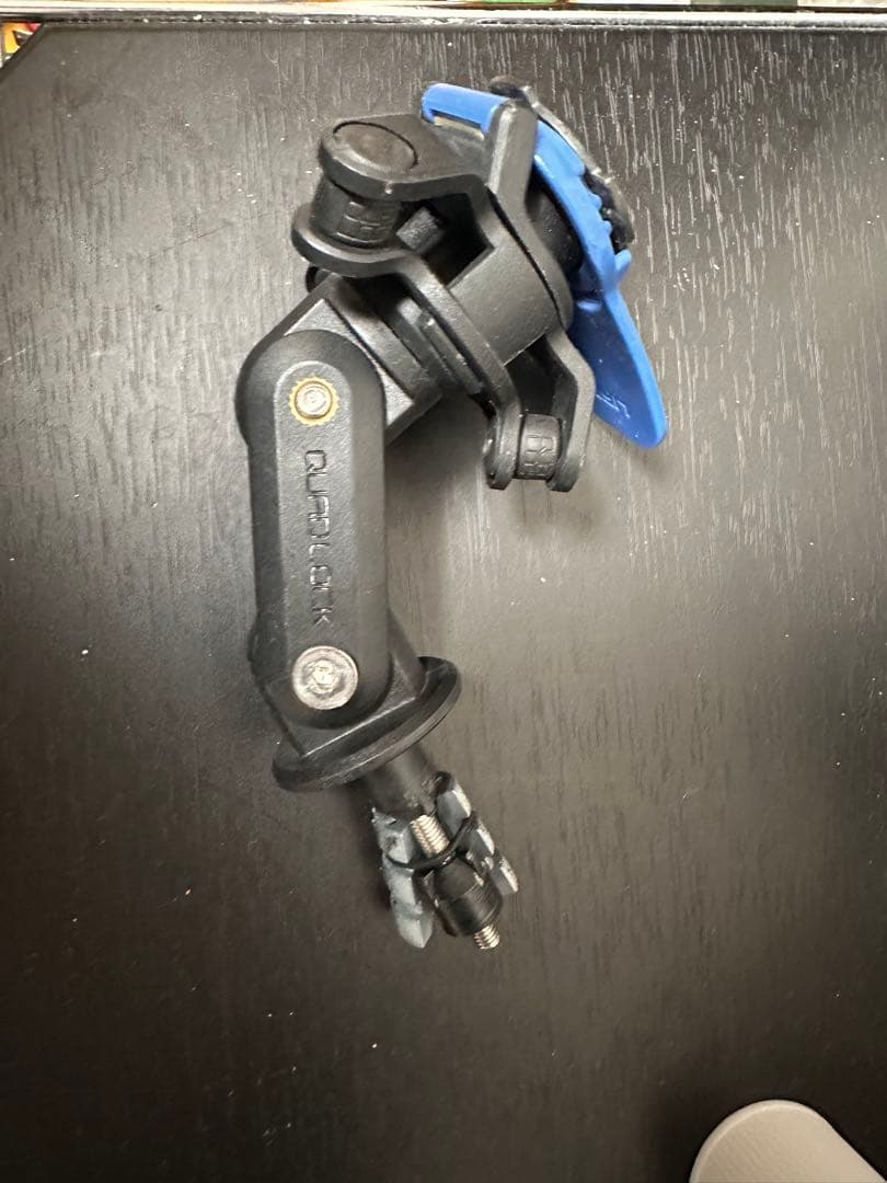 クアッドロック バイク用ステー