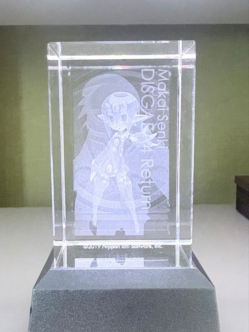 ディスガイア4 デスコ 3Dクリスタルブロック 台座付き
