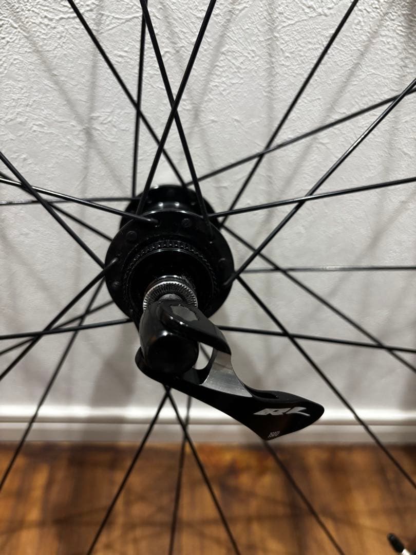 BONTRAGER TLR DISC完組ホイール