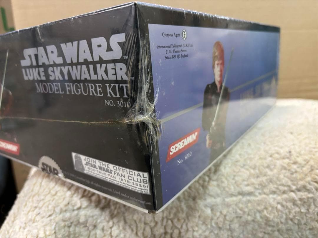 スターウォーズ　スクリーミン　ルークスカイウォーカー　1／4　ソフビキット
