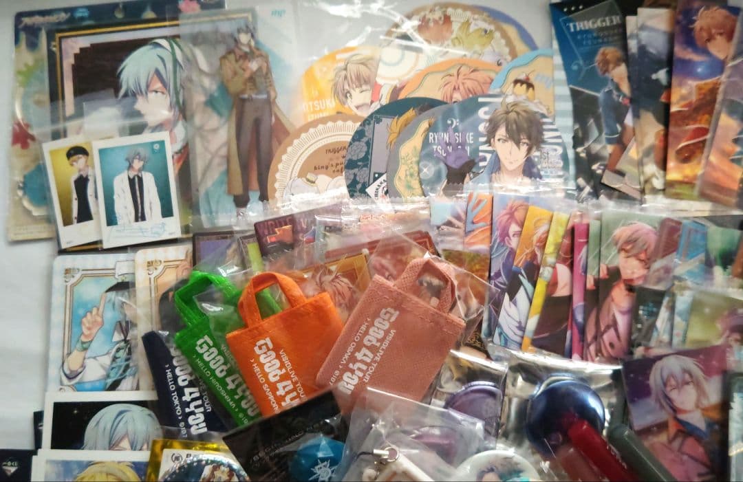 【アイナナ】グッズ　大量　セット