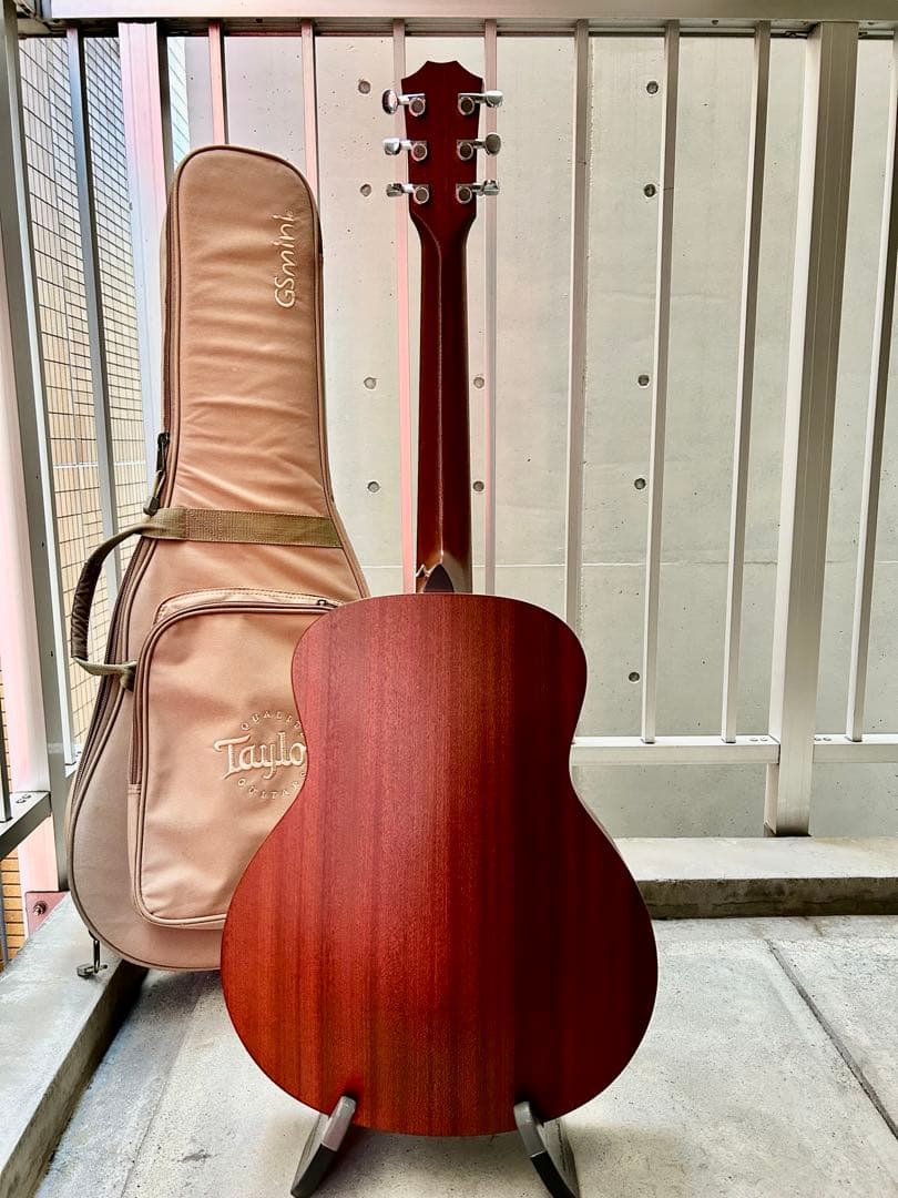 Taylor GS Mini アコースティックギター ワイヤレスピックアップ付