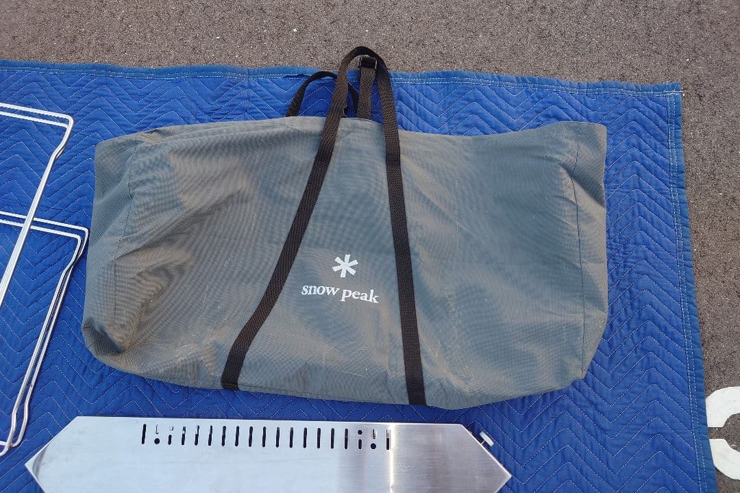 スノーピークジカロテーブル