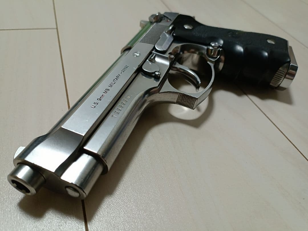 【中古品】東京マルイ ガスガン「M92F クロームステンレス」※訳あり