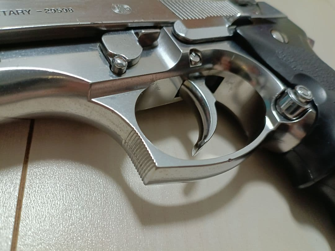 【中古品】東京マルイ ガスガン「M92F クロームステンレス」※訳あり