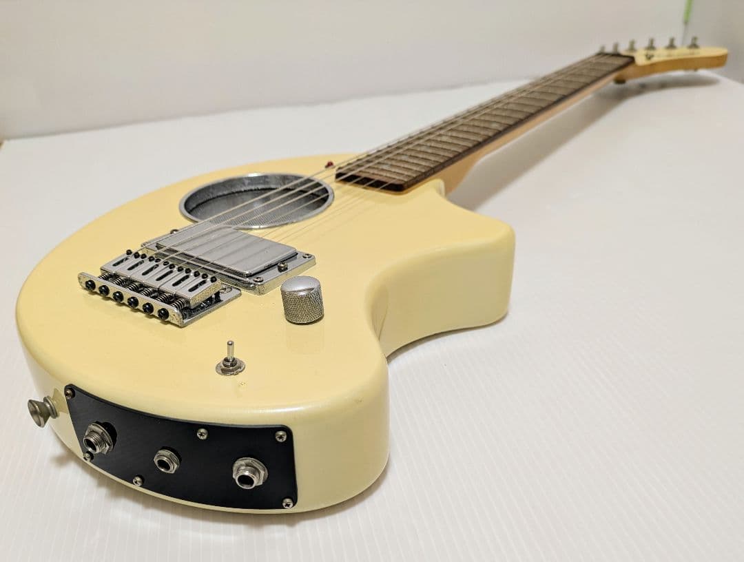 FERNANDES フェルナンデス DIGI-ZO アンプ内蔵エレキギター