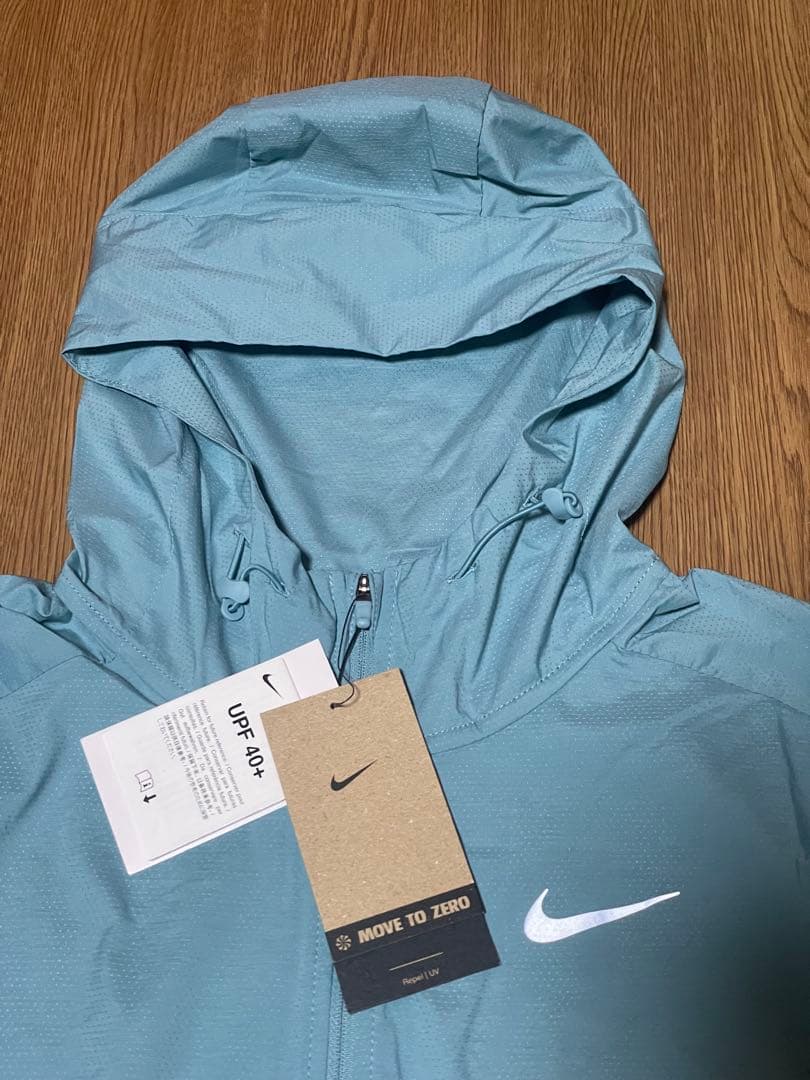 Nike ライトブルー ウィンドブレーカー　ショートパンツ　セットアップ上下