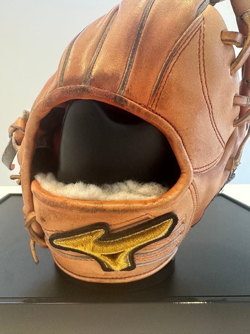 ジャイアンツ　坂本勇人選手　実使用　サイン入り　ミズノプロ　グローブ