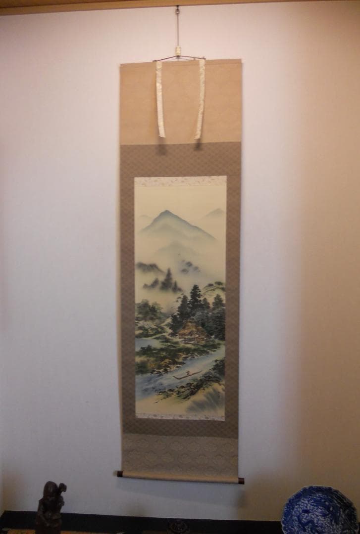 掛け軸 雪堂 守護四神相応図 絹本 希少 軸装 茶道具 掛軸 美品 です。